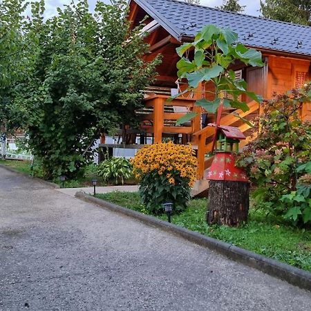 Holiday Home Sajra Kulen Vakuf Εξωτερικό φωτογραφία